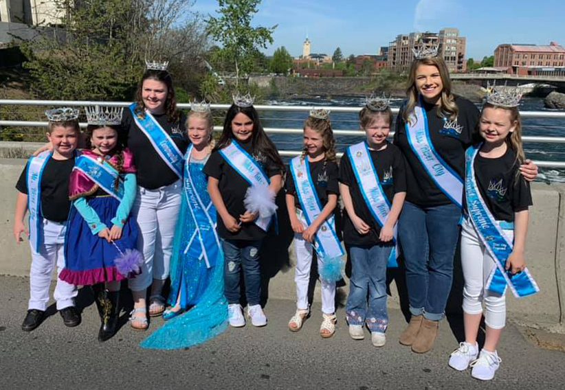 2019 River City Pageant Royalty at Jr. Lilac Parade